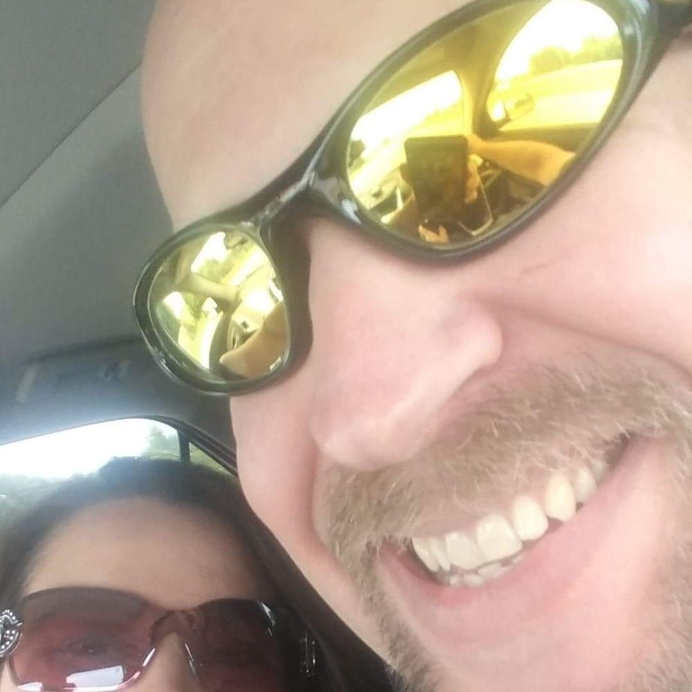 Meet your Posher, Troy